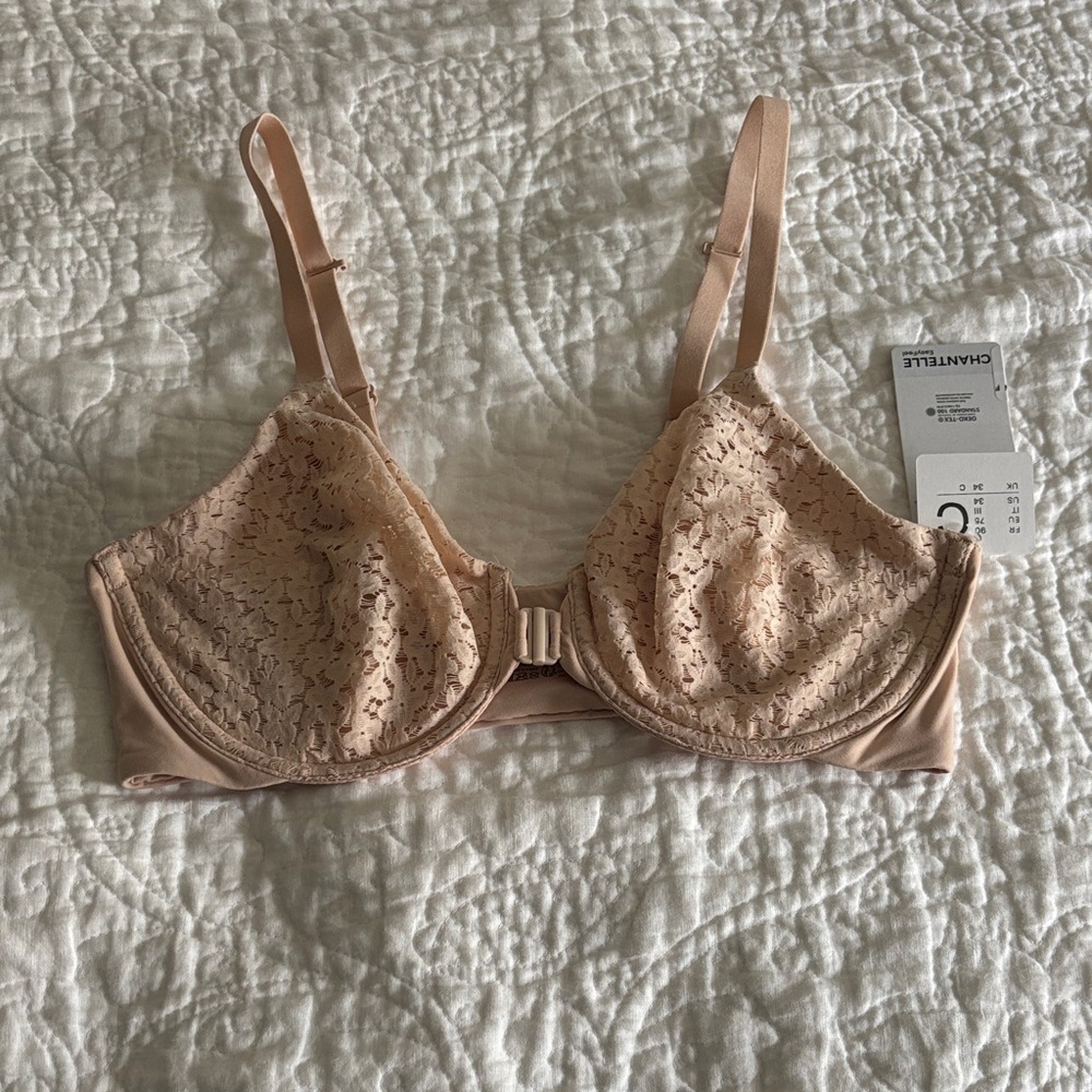 Brand new with tags. Chantelle Norah Lace Bra - Golden Beige. 34C.